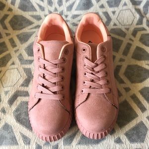 *SOLD* Blush Pink Platform Sneakers